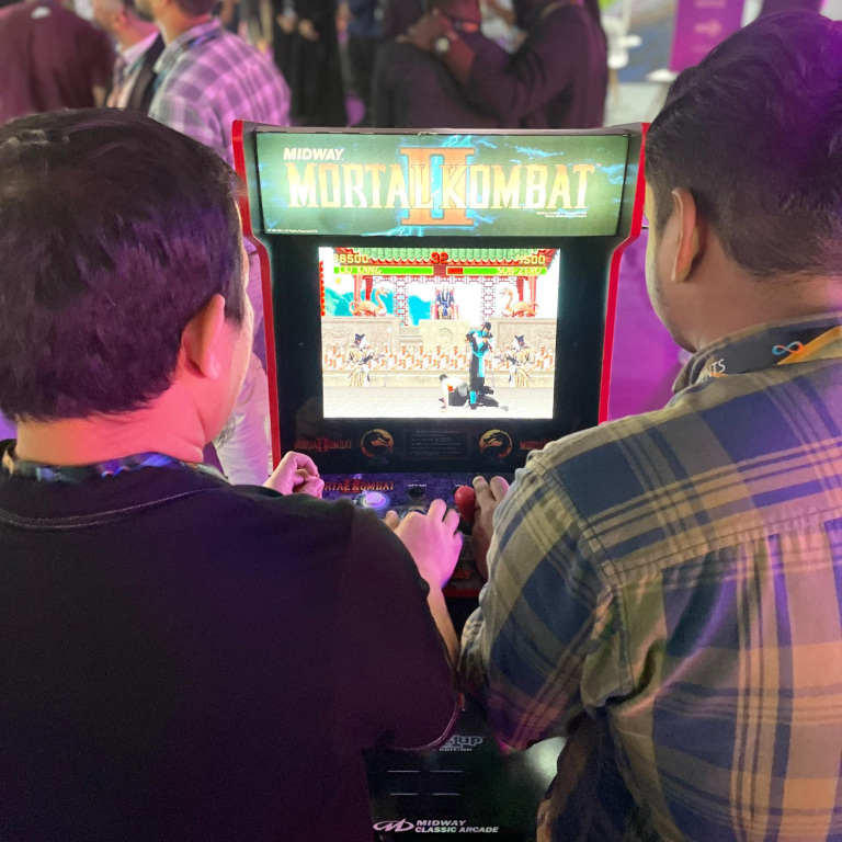 Classic arcade Machine rental Dubai | Ademmevents